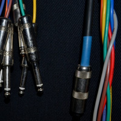 online-studio-drummer-cables